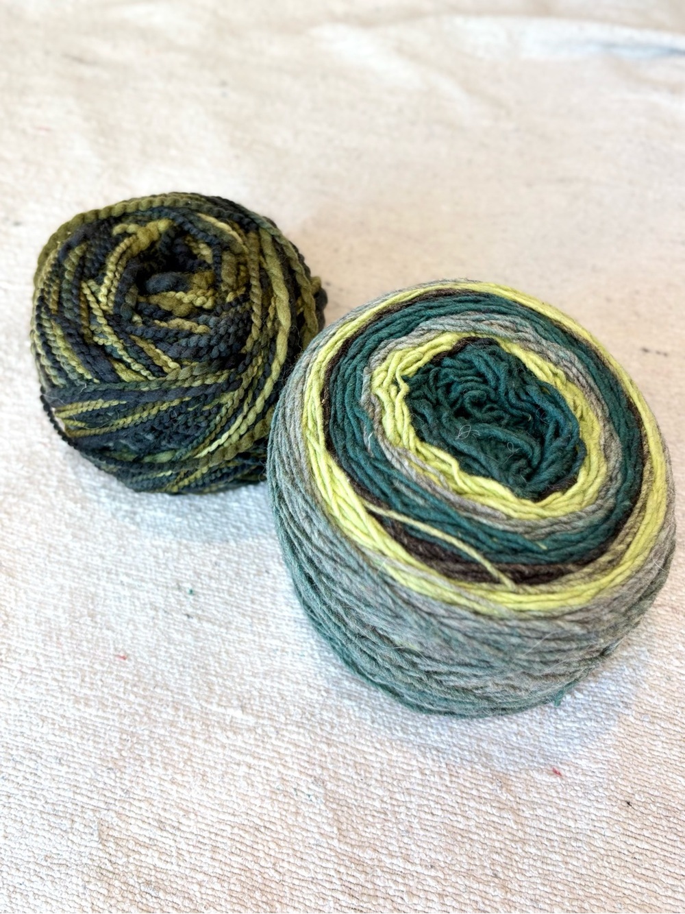 big indie wool cakes green gradient - yarn set 2 cake bundle